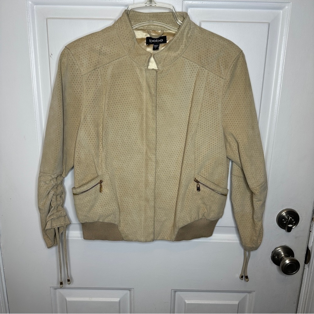 Bebe‎ Womens Leather Jacket Large Tan Beige Bomber Zip Up Goldtone Hardware